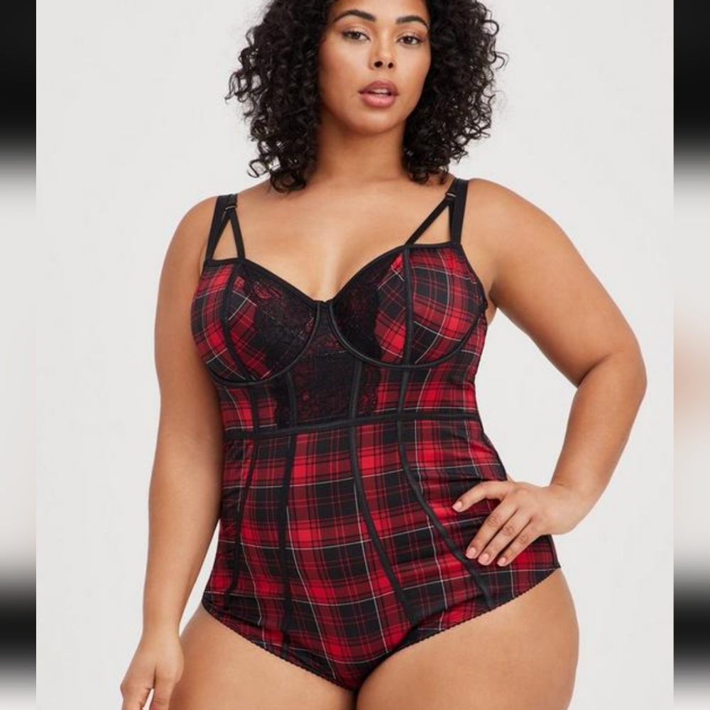 Torrid Sz 5 NWT Underwire Bodysuit - Microfiber Plaid Red